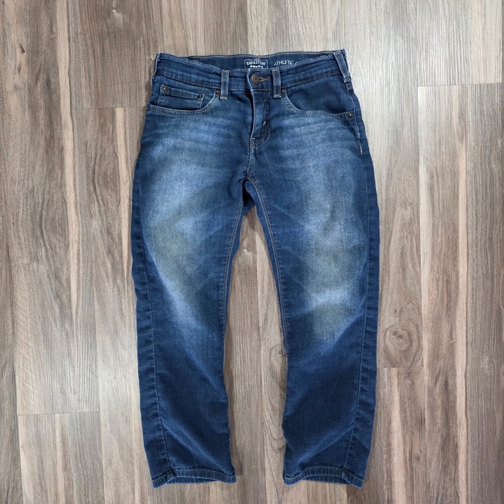 Signature by Levi Strauss Gold Label Athletic‎ Fit Jeans Medium Wash Blue Denim